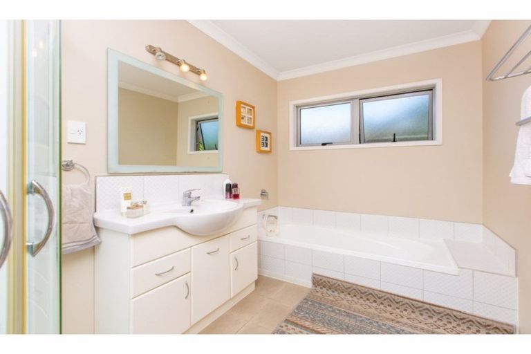 Photo of property in 3 Robinson Street, Cambridge, 3434