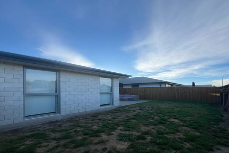 Photo of property in 27 George West Square West, Wigram, Christchurch, 8025