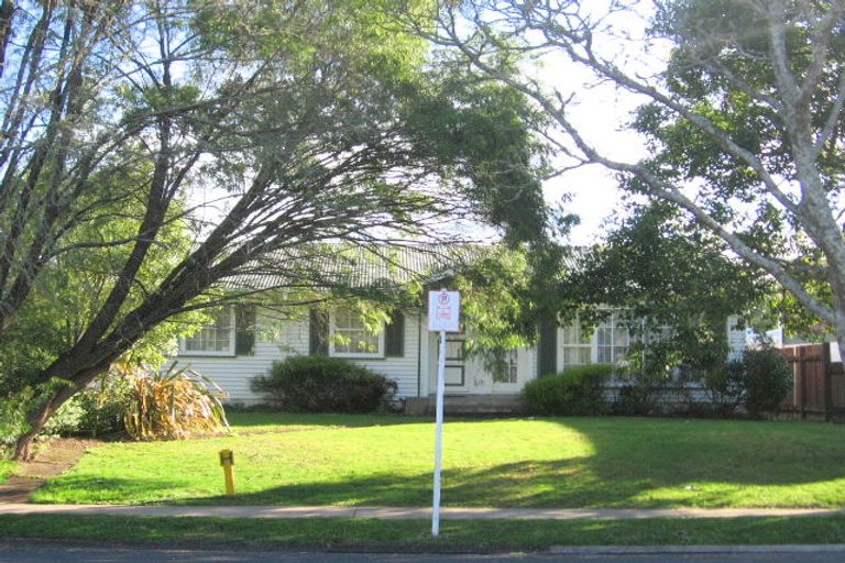 Photo of property in 9 Totara Drive, St Andrews, Hamilton, 3200