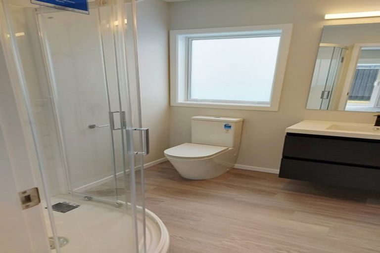 Photo of property in 4 Thornbury Lane, Timberlea, Upper Hutt, 5018