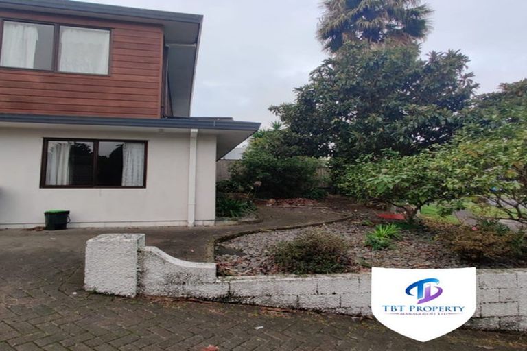 Photo of property in 21 Hakea Place, Totara Heights, Auckland, 2105