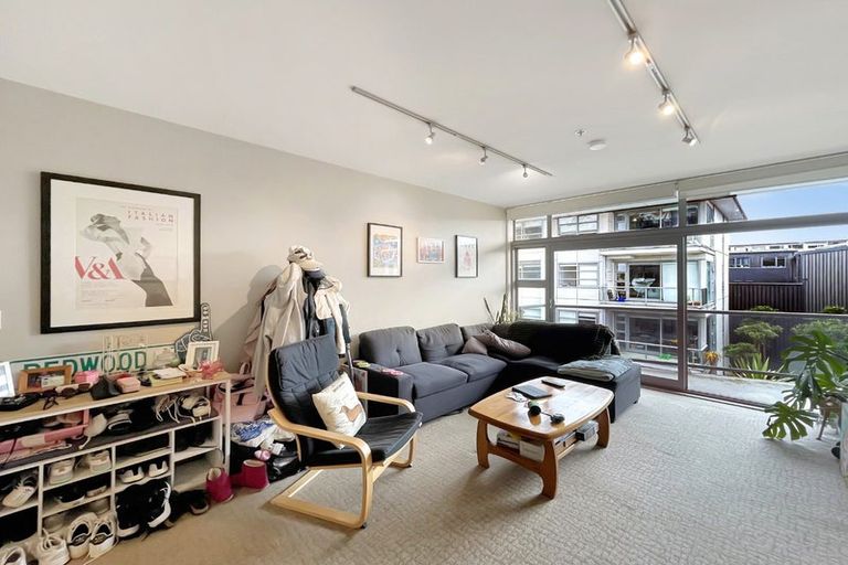 Photo of property in Revolucion Apartments, 301s/28 Torrens Terrace, Mount Cook, Wellington, 6011