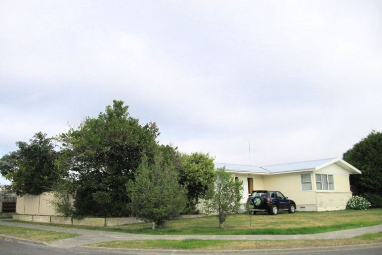 Photo of property in 5 Ranfurly Street, Tamatea, Napier, 4112