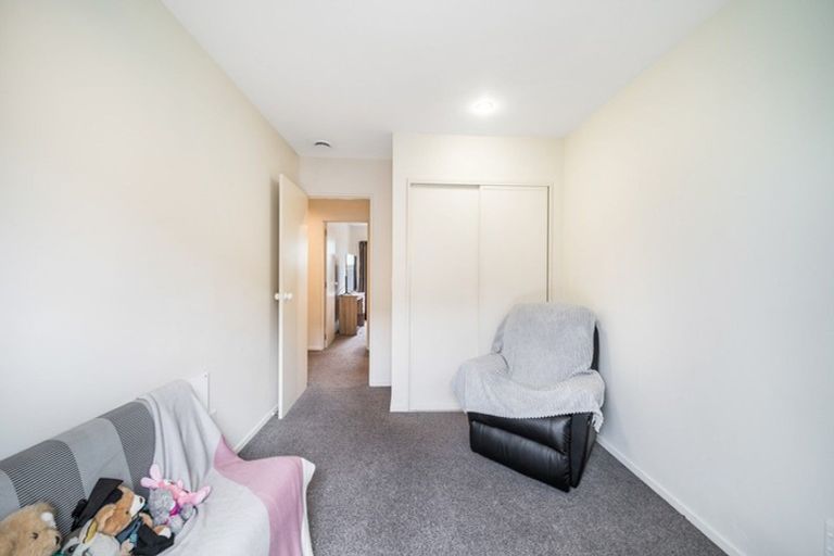 Photo of property in 1/66 Broadhaven Avenue, Parklands, Christchurch, 8083