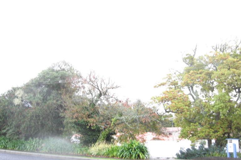 Photo of property in 48 Selwyn Road, Cockle Bay, Auckland, 2014