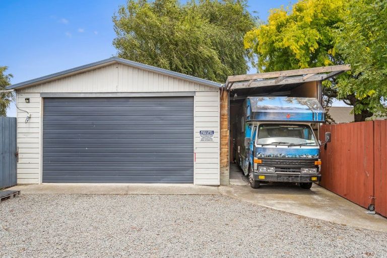 Photo of property in 104 Main North Road, Woodend, 7610