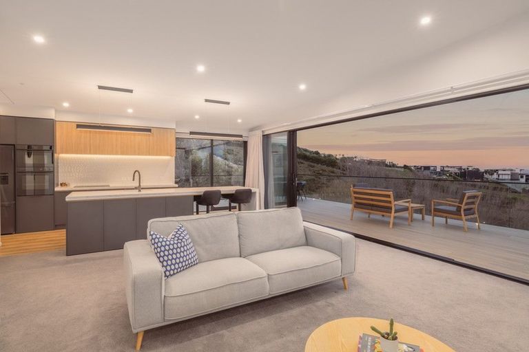 Photo of property in 7 Francis James Lane, Redcliffs, Christchurch, 8081