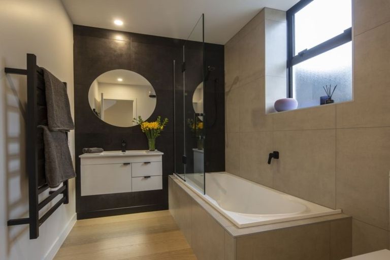 Photo of property in 9 Porteous Street, Mornington, Dunedin, 9011