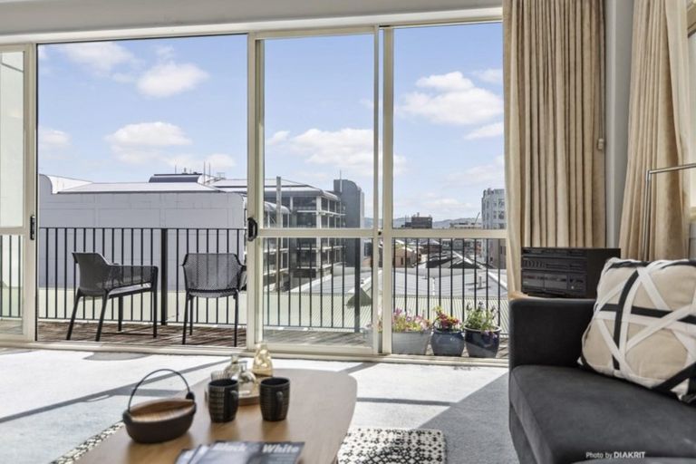 Photo of property in De Vere Apartments, 9/23 Tennyson Street, Te Aro, Wellington, 6011