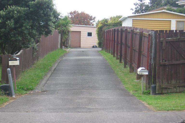 Photo of property in 25 Kelman Road, Kelston, Auckland, 0602