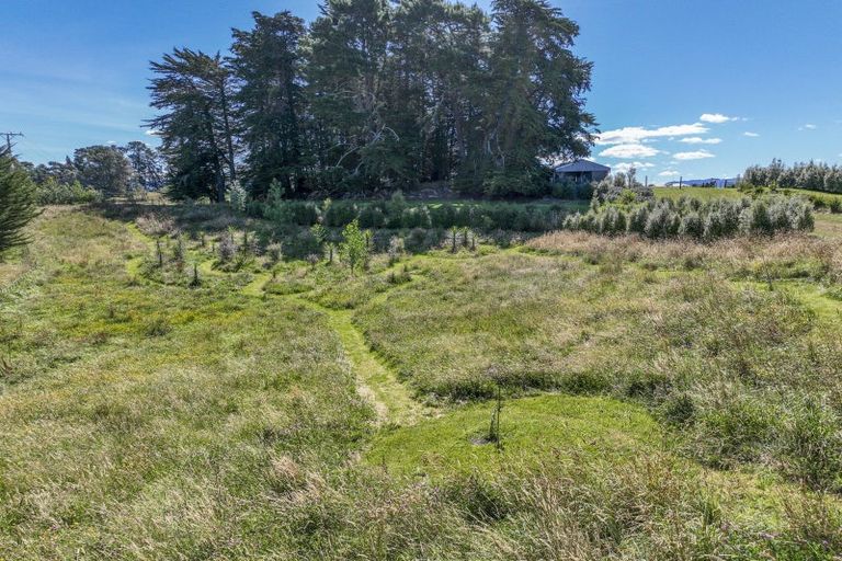 Photo of property in 2658 Taihape Road, Sherenden, Hastings, 4179