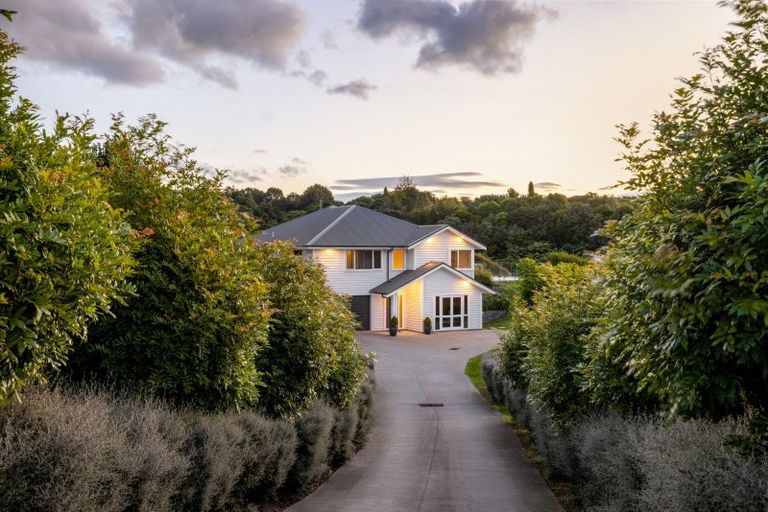 Photo of property in 49a Oceana Drive, Welcome Bay, Tauranga, 3175