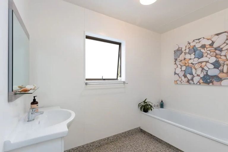 Photo of property in 56 Aranui Road, Mapua, 7005