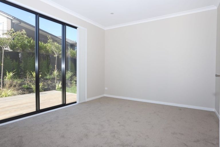 Photo of property in 63 Harvest Avenue, Orewa, 0931