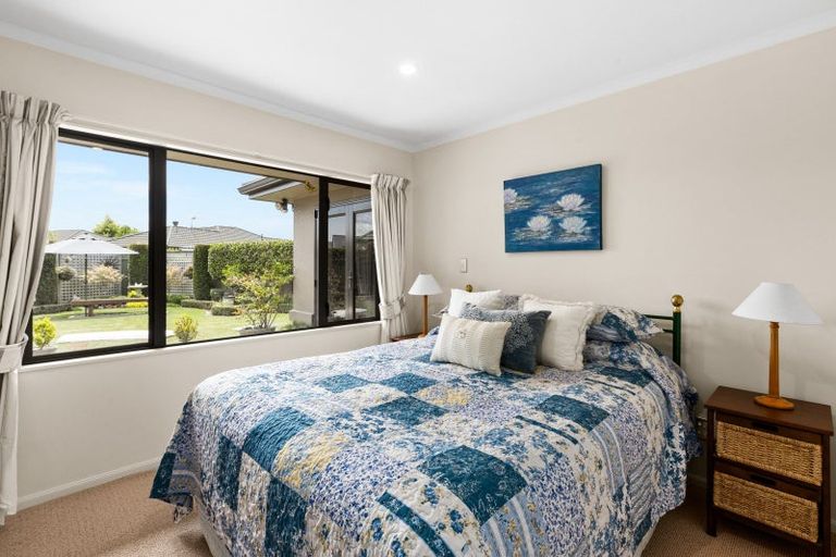 Photo of property in 9 Rutland Place, Taradale, Napier, 4112