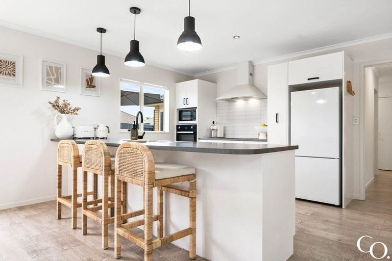 Photo of property in 11 Clydesdale Close, Papamoa Beach, Papamoa, 3118