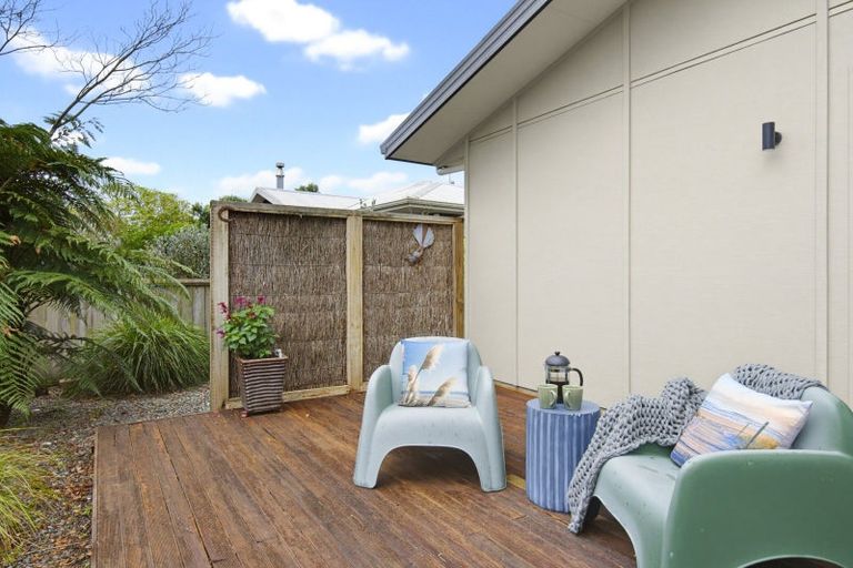 Photo of property in 56a Wood Leigh, Paraparaumu Beach, Paraparaumu, 5032