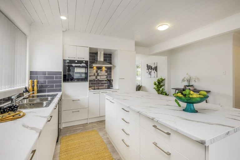 Photo of property in 5 Bunnythorpe Road, Papakura, 2110