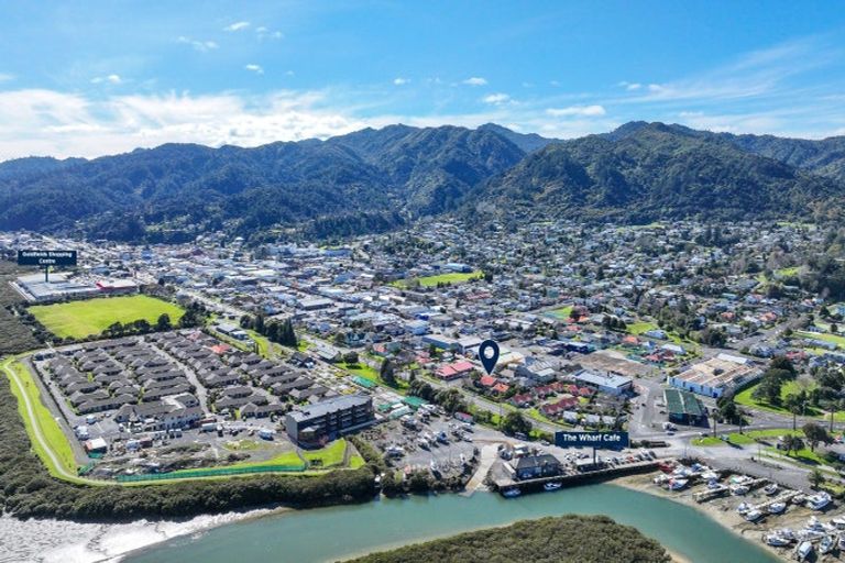 Photo of property in 122 Queen Sh25 Street, Thames, 3500