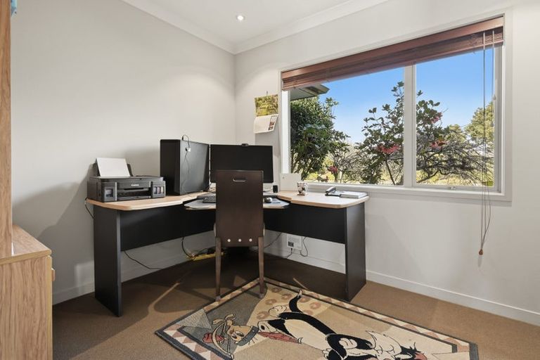 Photo of property in 11 Bradley Avenue, Pyes Pa, Tauranga, 3112