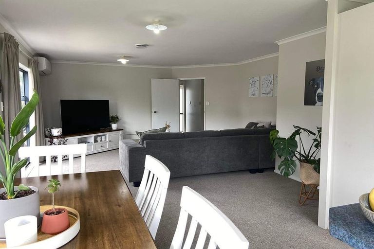 Photo of property in 16 Aaron Place, Brookfield, Tauranga, 3110