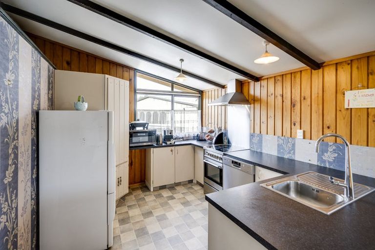 Photo of property in 8 Wiltshire Place, Tamatea, Napier, 4112