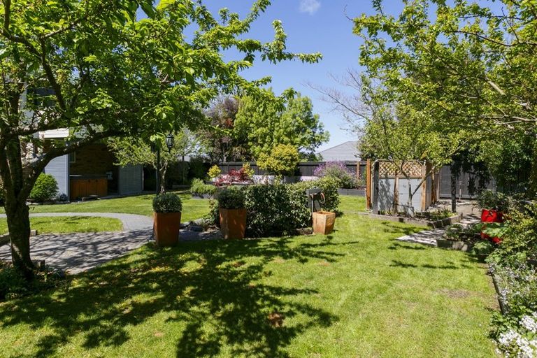 Photo of property in 24 Luberon Way, Nukuhau, Taupo, 3330
