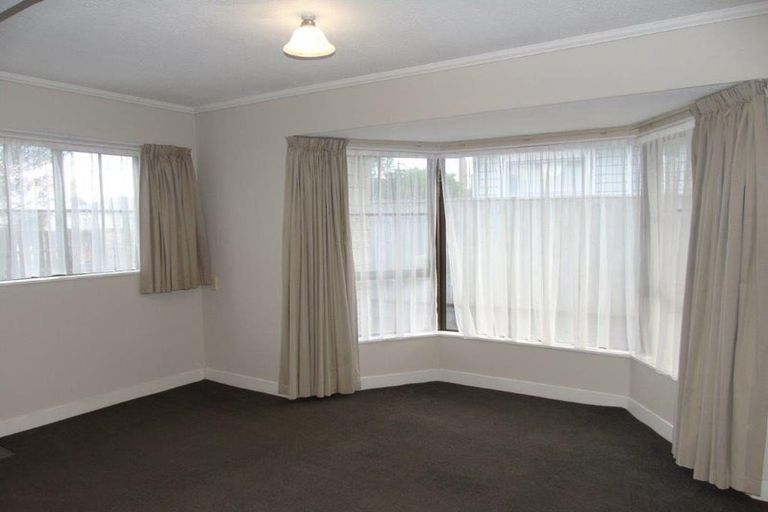 Photo of property in 195 Knights Road, Hutt Central, Lower Hutt, 5011