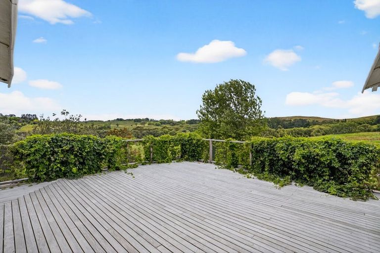 Photo of property in 24a Waterview Crescent, Kaiwaka, 0573