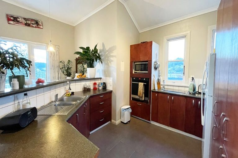 Photo of property in 359 The Terrace, Te Aro, Wellington, 6011