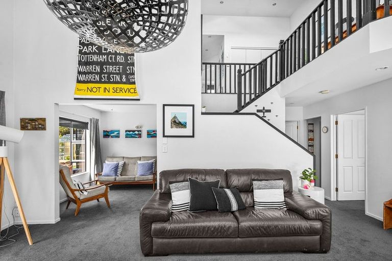 Photo of property in 9 Spruce Close, Alexandra, 9320