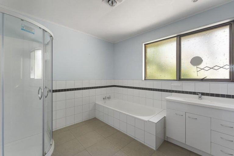 Photo of property in 14 Cornwall Street, Picton, 7220