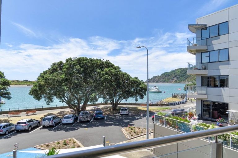Photo of property in White Isle Apartments, 8/23 Quay Street, Whakatane, 3120