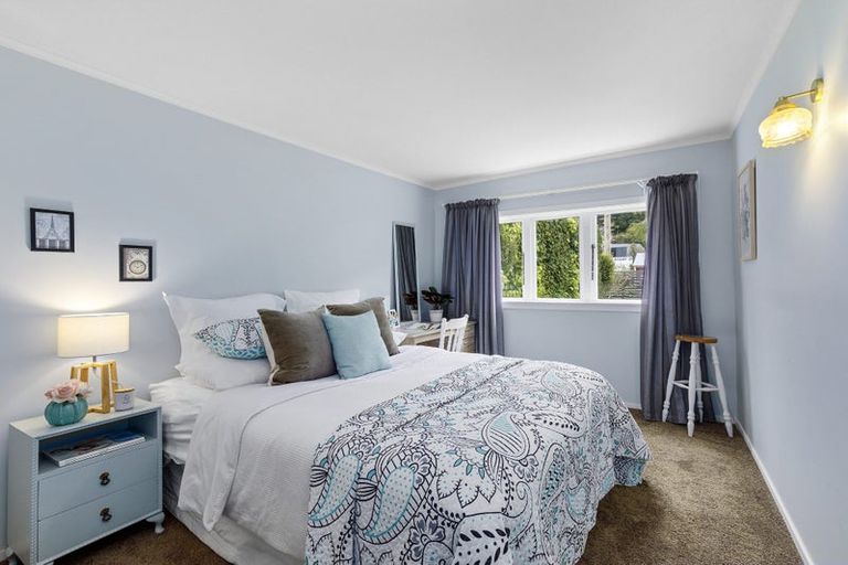 Photo of property in 2 Richard Street, Belmont, Lower Hutt, 5010