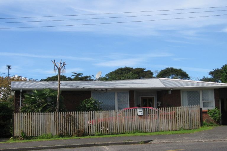 Photo of property in 268 Titirangi Road, Titirangi, Auckland, 0604