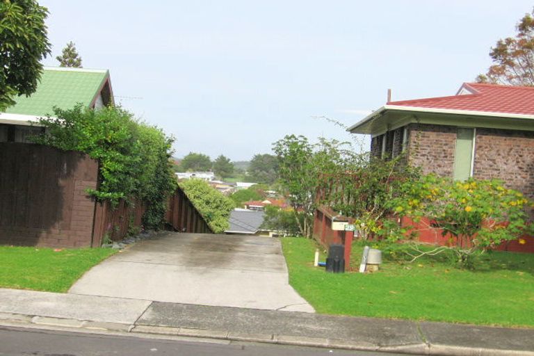 Photo of property in 29 Amorino Drive, Red Beach, 0932