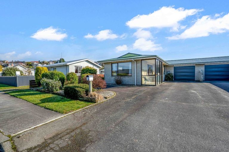 Photo of property in 1 Mary Street, Gore, 9710