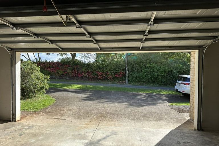 Photo of property in 20b West Coast Road, Glen Eden, Auckland, 0602