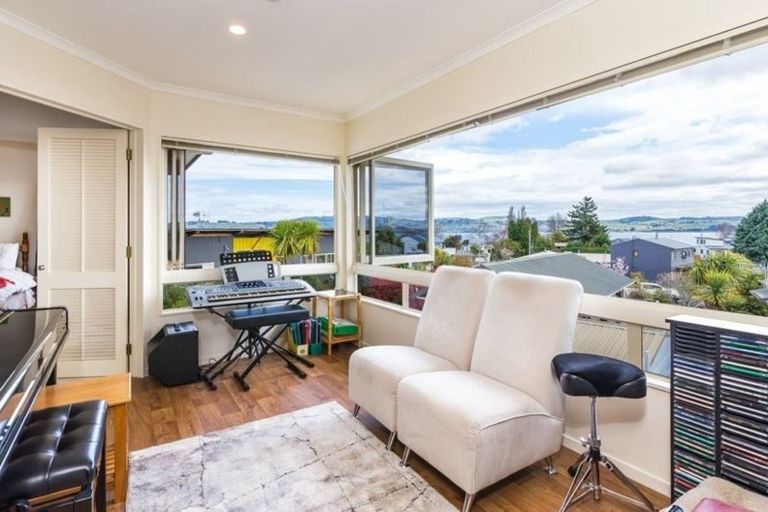 Photo of property in 11 Logan Avenue, Wharewaka, Taupo, 3330