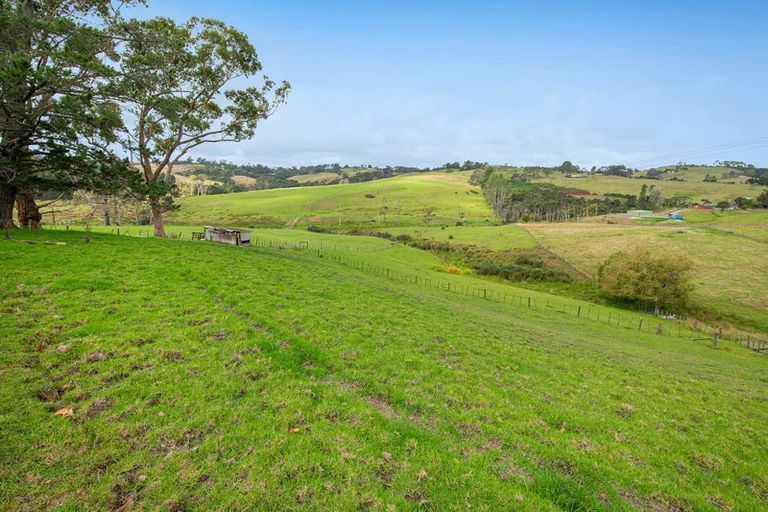 Photo of property in 22 Hafton Road, Kaukapakapa, 0984