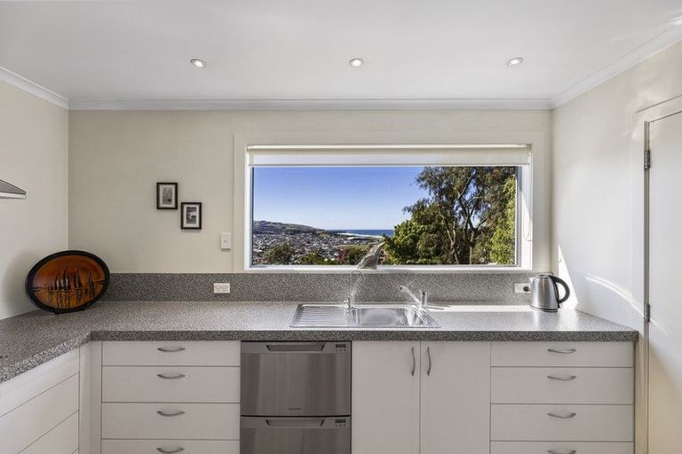 Photo of property in 113 Easther Crescent, Kew, Dunedin, 9012