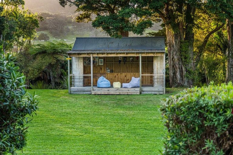 Photo of property in 316 Upper Waiwera Road, Puhoi, Silverdale, 0994