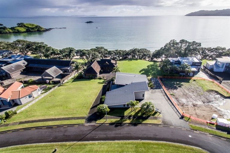 Photo of property in 36 Bayside Drive, Coopers Beach, 0420