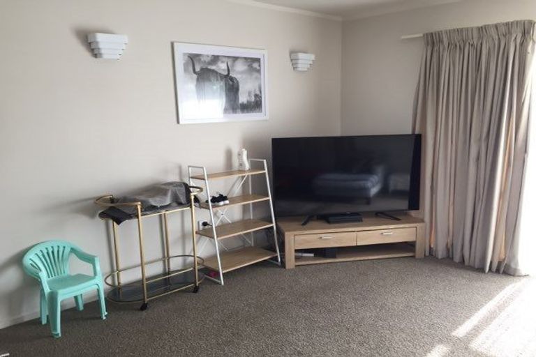 Photo of property in 31 Rata Avenue, Edgecumbe, 3120