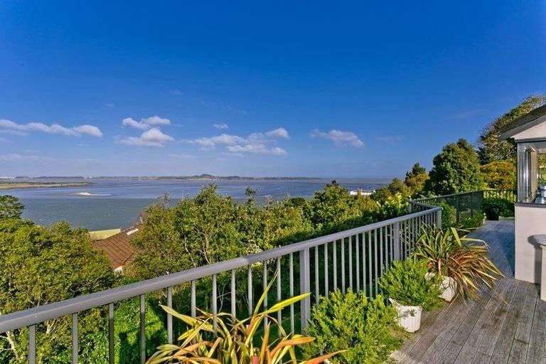 Photo of property in 30a Aldersgate Road, Hillsborough, Auckland, 1042
