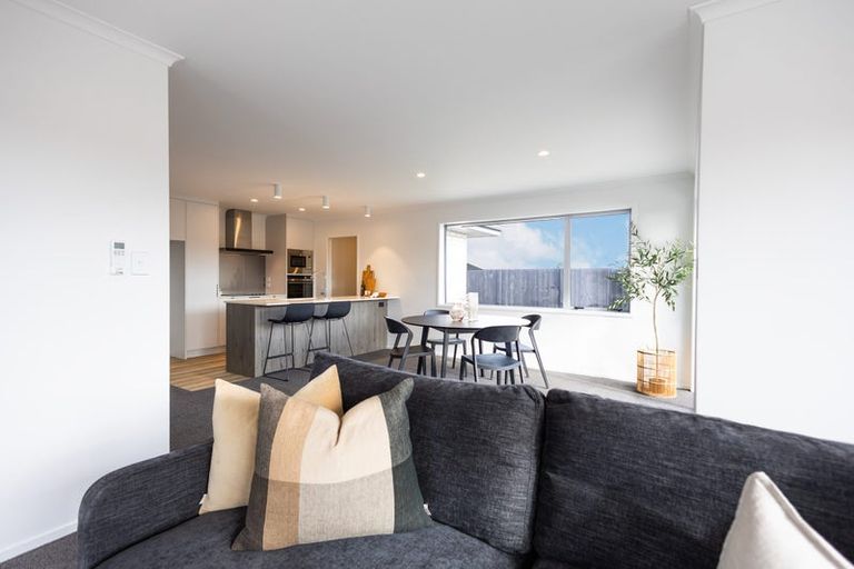 Photo of property in 12 Crawford Lane, Morrinsville, 3300