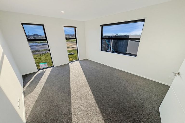 Photo of property in 22 Mcgarry Drive, Kaiapoi, 7630