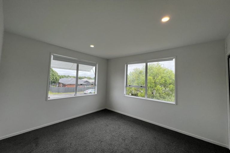 Photo of property in 58 Grimseys Road, Redwood, Christchurch, 8051