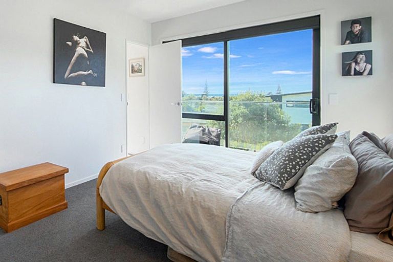 Photo of property in 20 Ross Place, Whiritoa, Whangamata, 3691