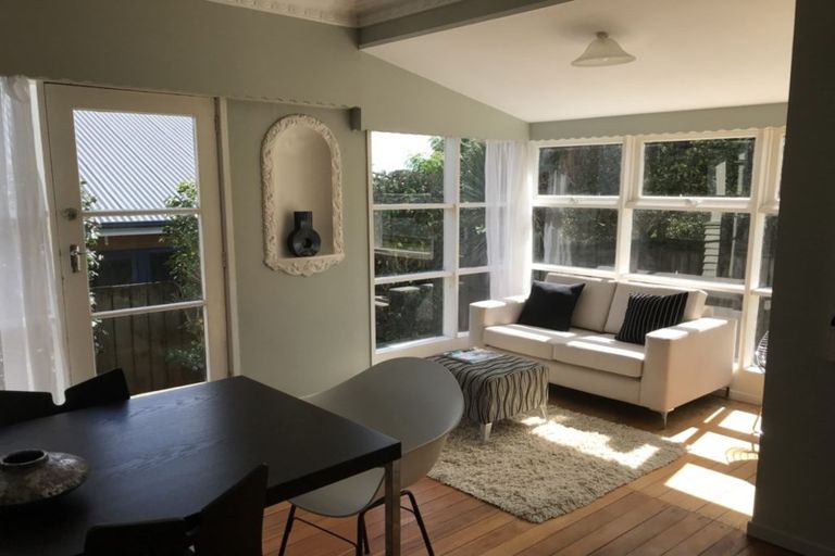 Photo of property in 17 Mitcham Avenue, Forest Lake, Hamilton, 3200